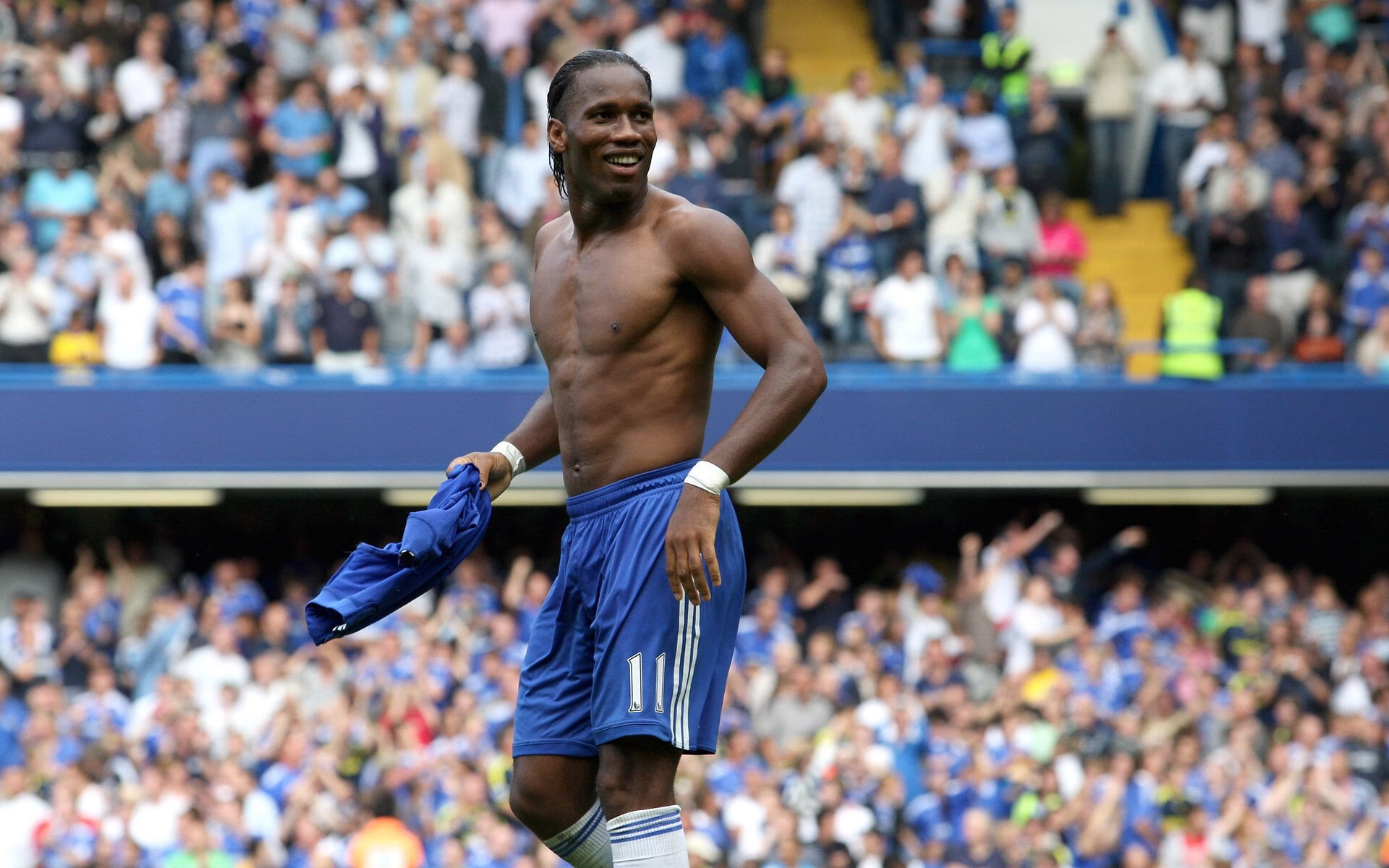 庞蒂冲线瞬间引爆现场气氛，庞蒂斯克