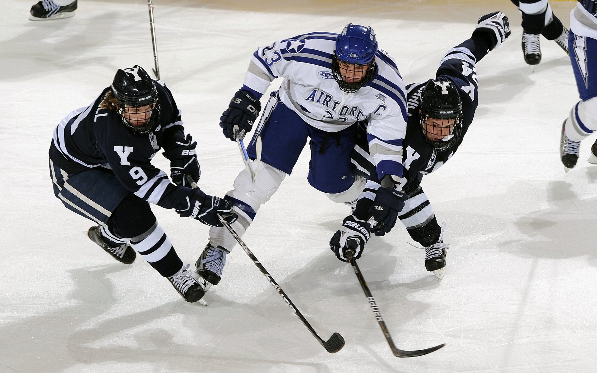 微信直播：最精彩的“年度最佳比赛”回顾多人投票中